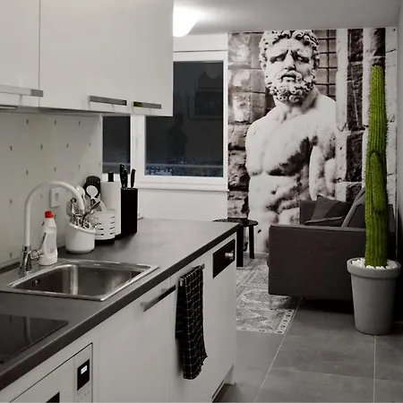 Lido Cactus
